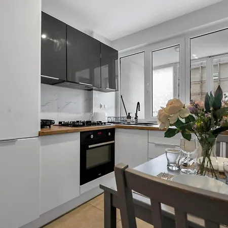 - Balcony, Location - By Rentujemy *